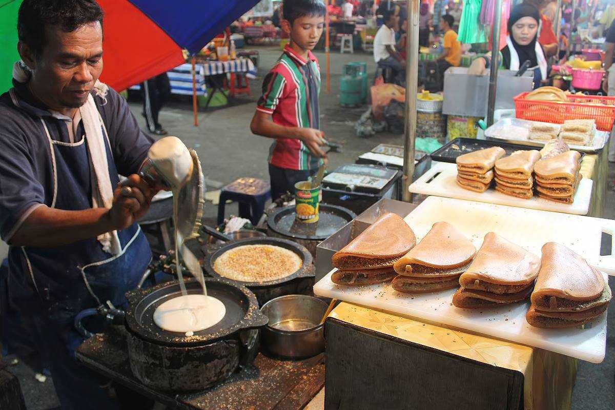 Things to do in Langkawi during New Year Shop like a local at Dataran Chenang Bazaar