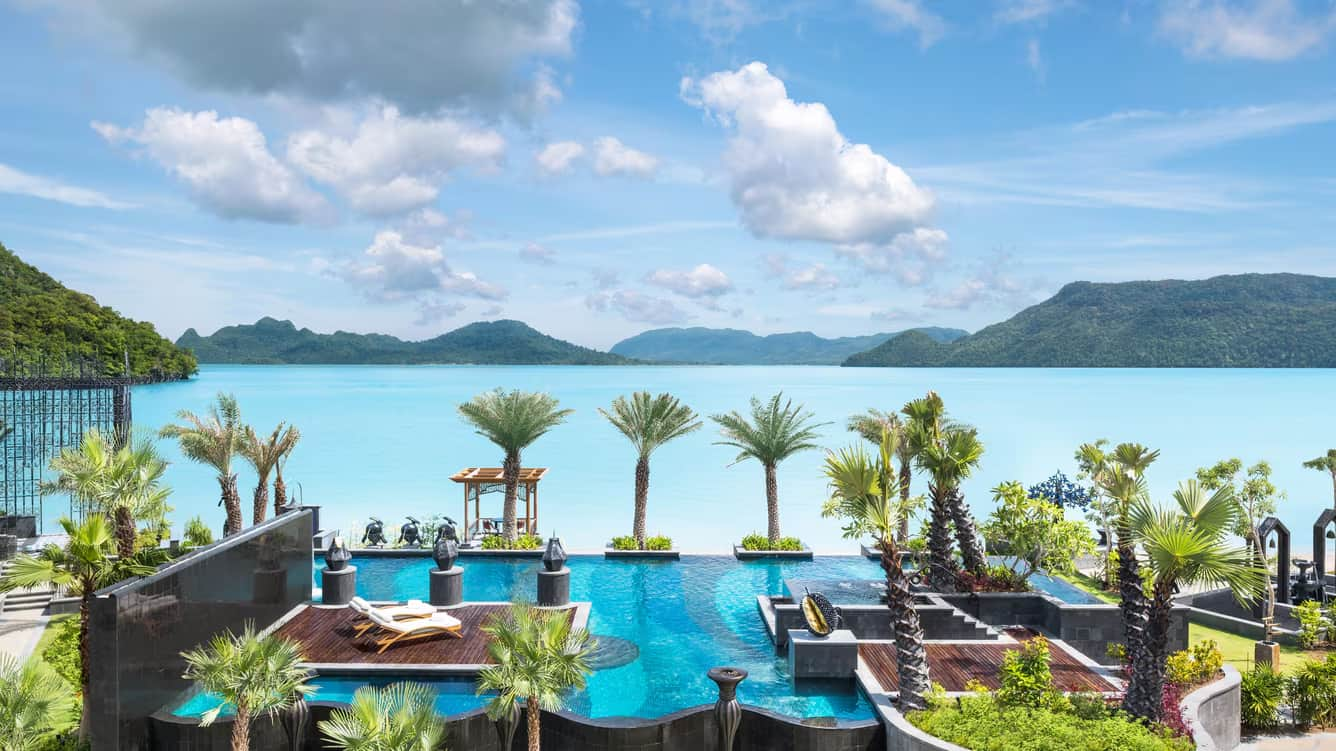 best luxury hotel and resorts in langkawi the st. regis langkawi