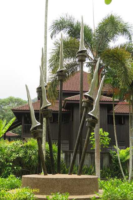 Keris sculpture at Makam Mahsuri Langkawi